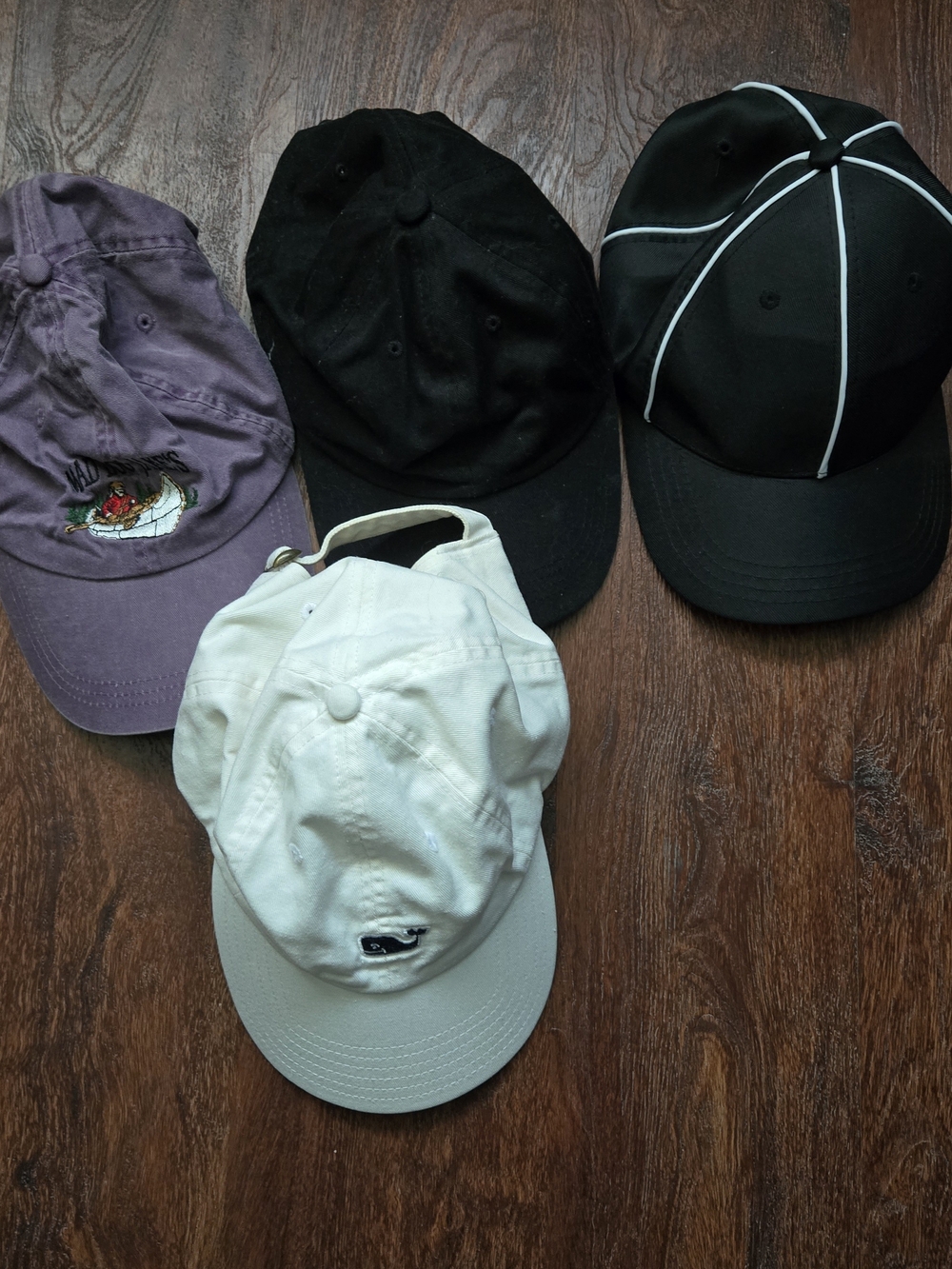 Classic Men's Baseball Cap - White